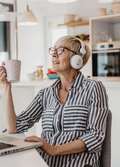 part-time-jobs-for-seniors part-time-jobs-for-seniors